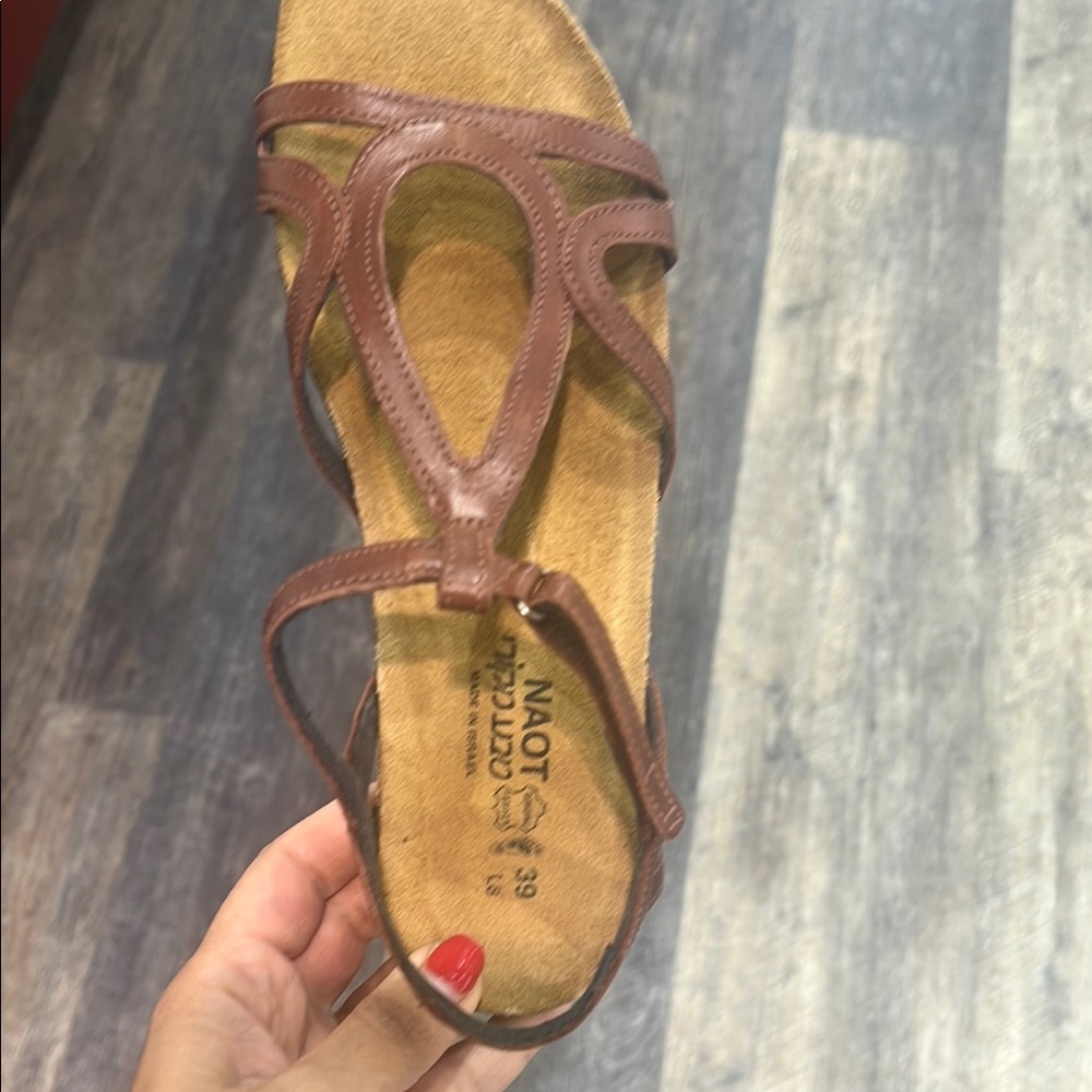 Naot Women's Brown Sandals